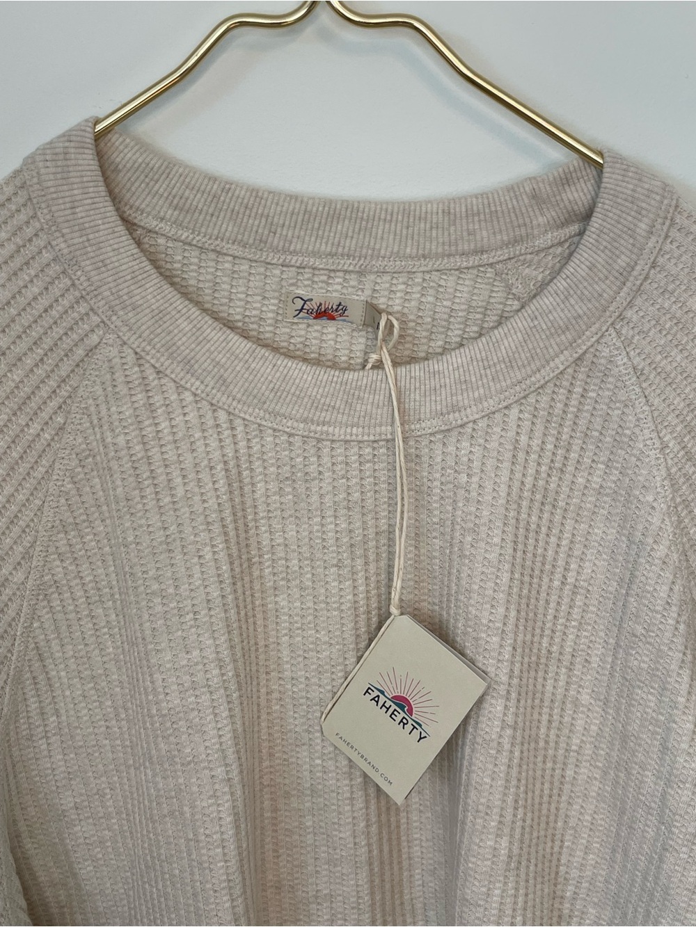 Faherty Cream Ribbed Crewneck Sweater - Women - Picture 2 of 5
